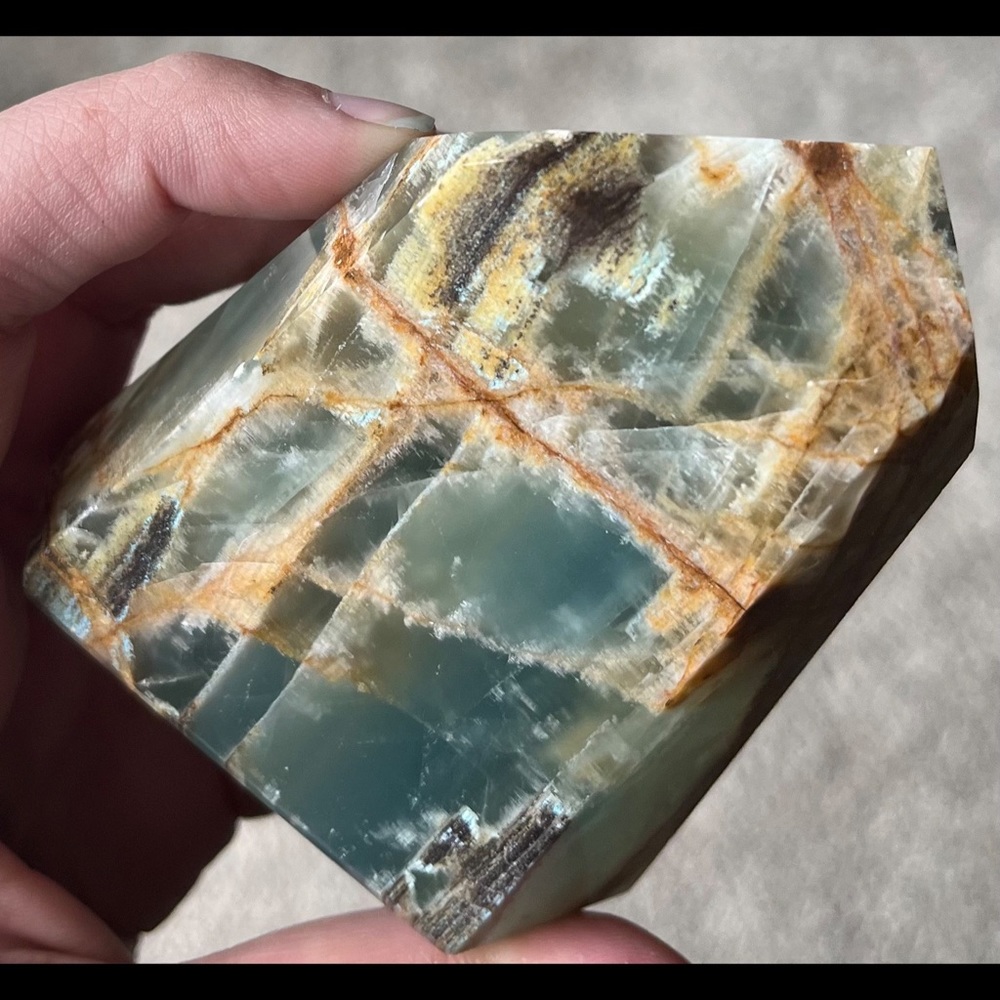 Lemurian Aquatine Calcite/Brazilian Blue Onyx Point (Polished) - Picture 4 of 17